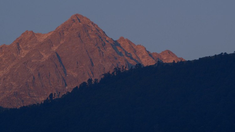 Тукдам: Между Мирами / Tukdam: Between Worlds