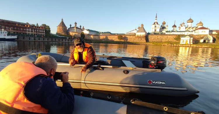 В прятки с полярными китами